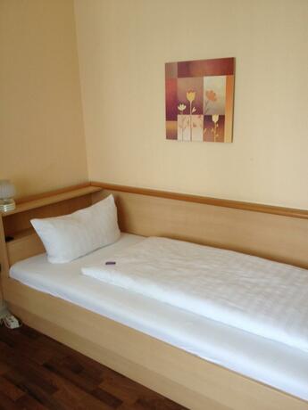 Imagen general del Hotel Joh. Foto 11