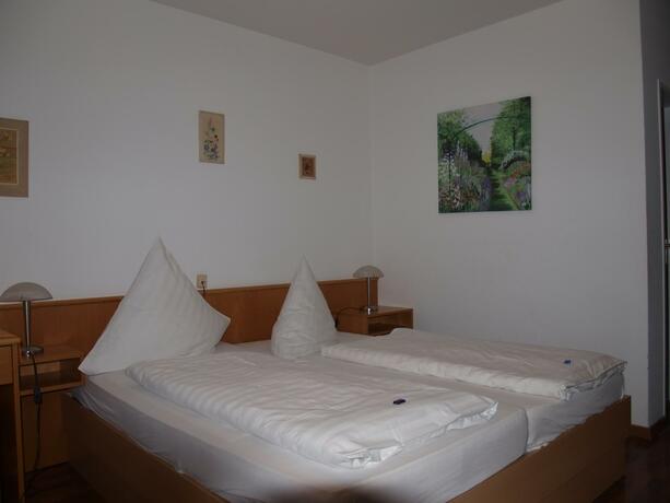Imagen general del Hotel Joh. Foto 14