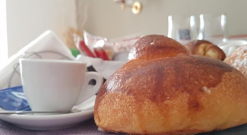 Imagen de la habitación del Hotel Joy. Foto 7