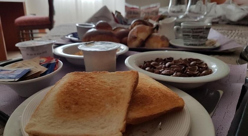 Imagen de la habitación del Hotel Joy. Foto 11