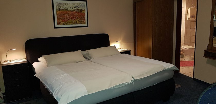 Imagen general del Hotel Julia. Foto 1