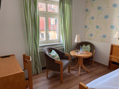Imagen de la habitación del Hotel Jungbr&auml;u. Foto 11
