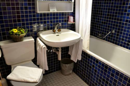 Imagen de la habitación del Hotel Jungfrau. Foto 11