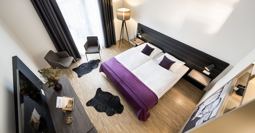 Imagen de la habitación del Hotel K99. Foto 10