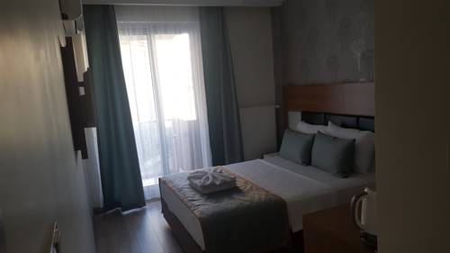 Imagen de la habitación del Hotel Kabacam Aydin. Foto 3