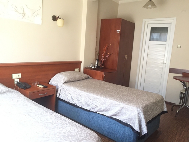 Imagen de la habitación del Hotel Kadik&ouml;y Kervansaray. Foto 5