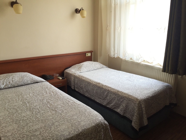 Imagen de la habitación del Hotel Kadik&ouml;y Kervansaray. Foto 6