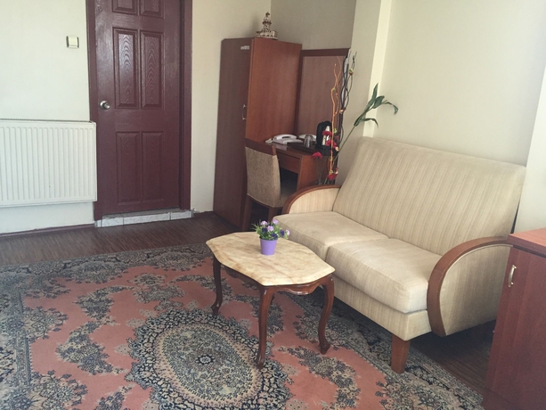 Imagen de la habitación del Hotel Kadik&ouml;y Kervansaray. Foto 14