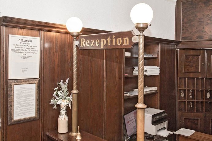 Imagen de los interiores del Hotel Kaiser Wilhelm. Foto 20