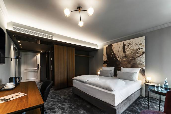 Imagen de la habitación del Hotel Kaiserhof Ravensburg. Foto 17