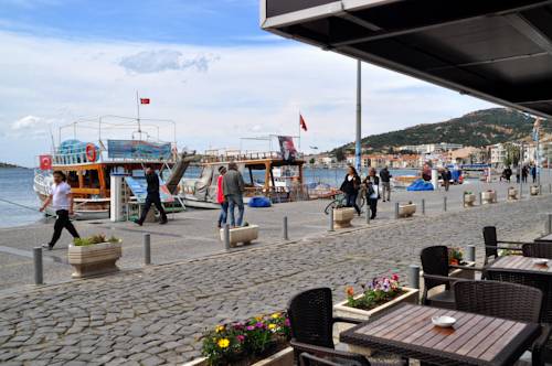 Imagen de la habitación del Hotel Karacam. Foto 6