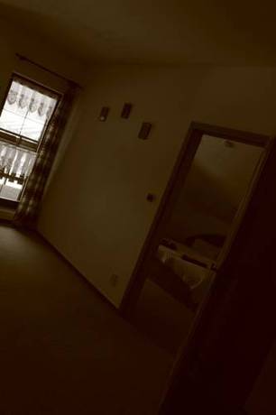 Imagen de la habitación del Hotel Karl. Foto 7