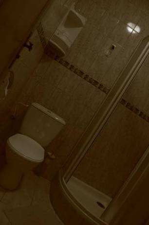 Imagen de la habitación del Hotel Karl. Foto 15