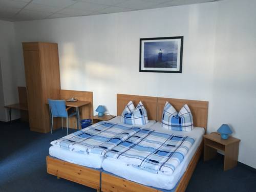 Imagen de la habitación del Hotel Karolin. Foto 4