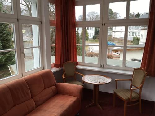 Imagen de la habitación del Hotel Karolin. Foto 6