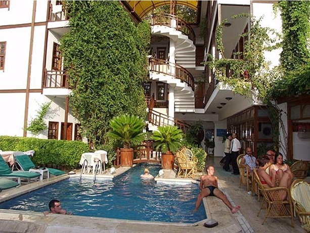 Imagen general del Hotel Karyatit Kaleiçi. Foto 1