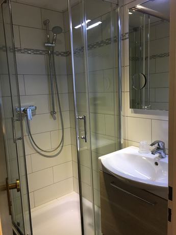 Imagen de la habitación del Hotel Kaspar. Foto 12