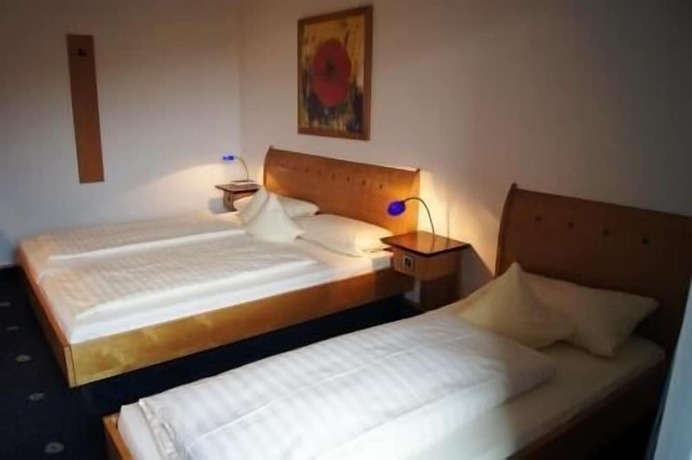 Imagen de la habitación del Hotel Kassel Ost. Foto 7