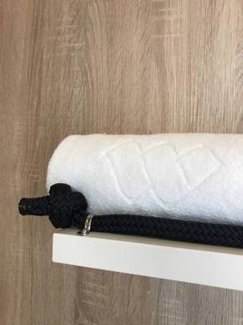 Imagen de la habitación del Hotel Katamaran. Foto 3