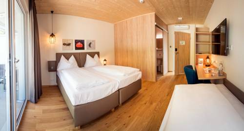 Imagen de la habitación del Hotel Katamaran. Foto 5