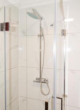 Imagen de la habitación del Hotel Kennedy. Foto 13