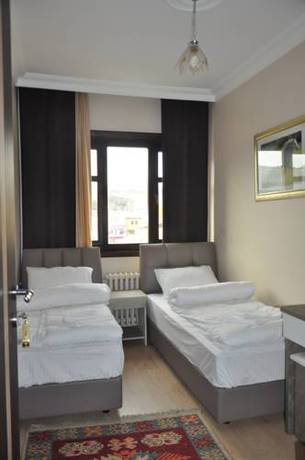 Imagen de la habitación del Hotel Kent Ani. Foto 3