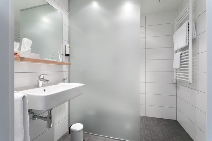 Imagen de la habitación del Hotel Kern. Foto 10