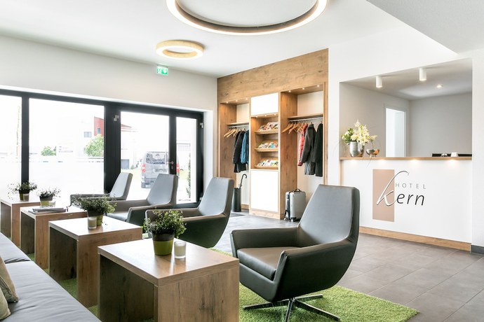 Imagen de los interiores del Hotel Kern. Foto 19