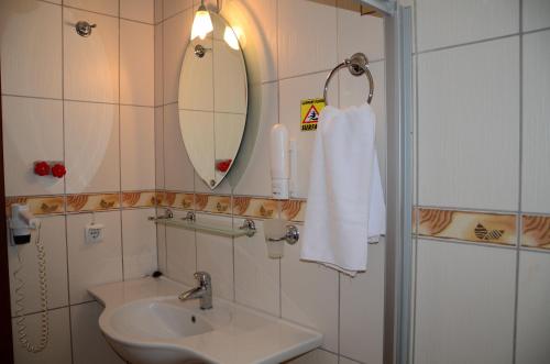 Imagen de la habitación del Hotel Keskin. Foto 20