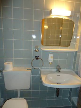 Imagen de la habitación del Hotel Kilian. Foto 2