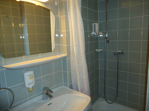 Imagen de la habitación del Hotel Kilian. Foto 10