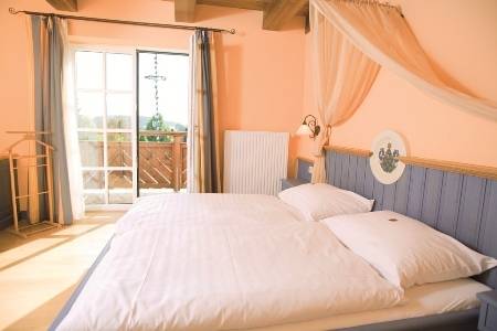 Imagen de la habitación del Hotel Kirchbichl. Foto 7