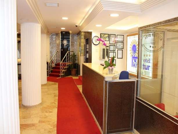 Imagen de los interiores del Hotel Kit Tur. Foto 19