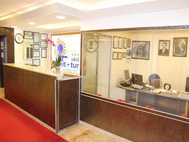 Imagen de los interiores del Hotel Kit Tur. Foto 20