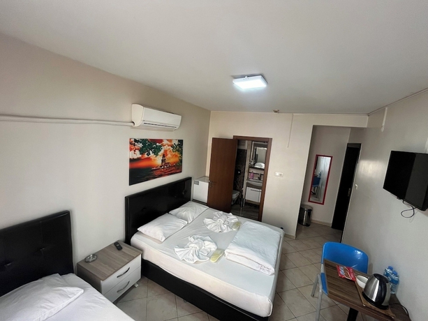 Imagen de la habitación del Hotel Kiwi. Foto 4
