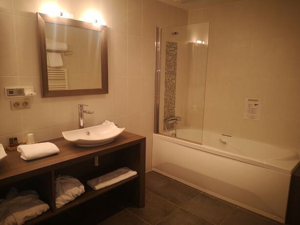 Imagen general del Hotel Konine - Les Suites. Foto 3