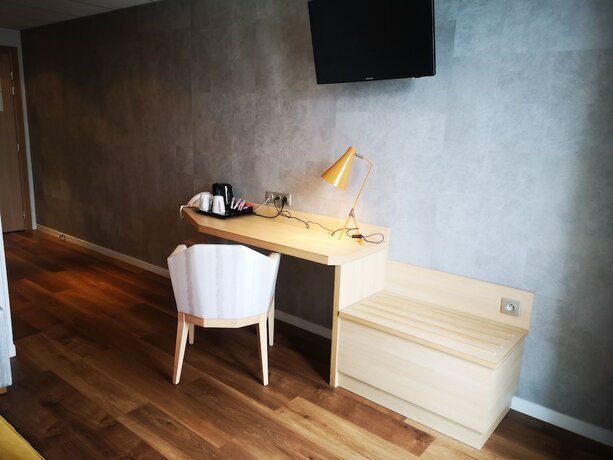 Imagen de la habitación del Hotel Konine - Les Suites. Foto 17