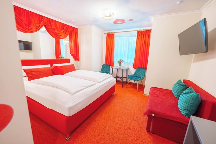 Imagen de la habitación del Hotel K&ouml;nig Ludwig, Alt&ouml;tting. Foto 2