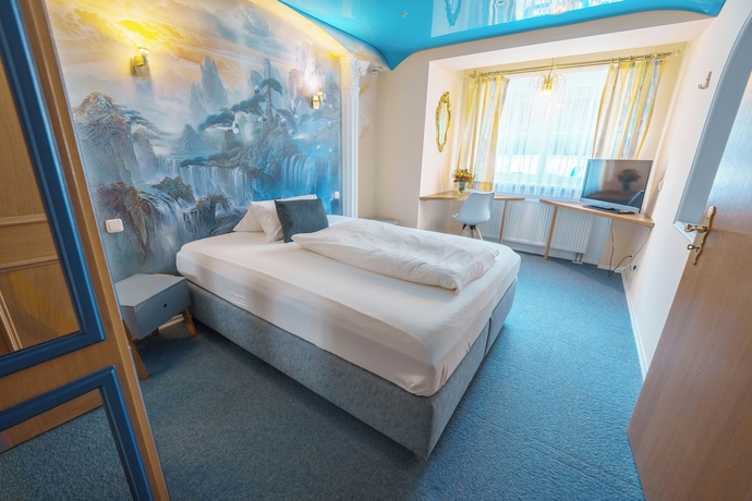 Imagen de la habitación del Hotel K&ouml;nig Ludwig, Alt&ouml;tting. Foto 5