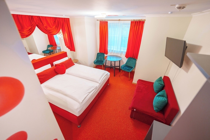Imagen de la habitación del Hotel K&ouml;nig Ludwig, Alt&ouml;tting. Foto 9