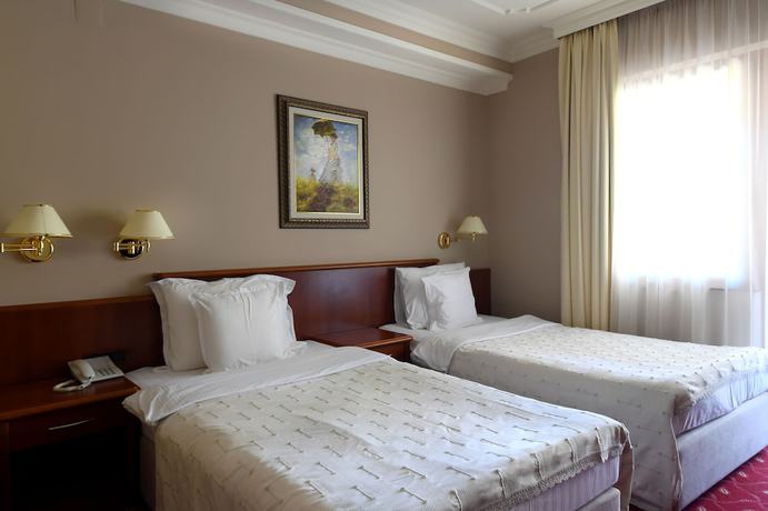 Imagen de la habitación del Hotel Kovilovo. Foto 6