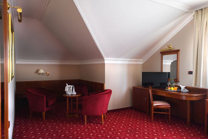 Imagen de la habitación del Hotel Kovilovo. Foto 15