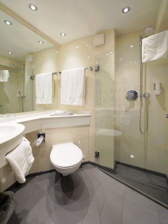 Imagen de la habitación del Hotel Kraft M&uuml;nchen. Foto 16