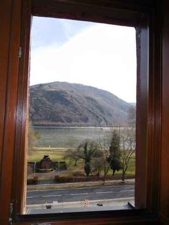 Imagen de la habitación del Hotel Kranenturm. Foto 7