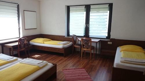 Imagen de la habitación del Hotel Kreuz. Foto 10