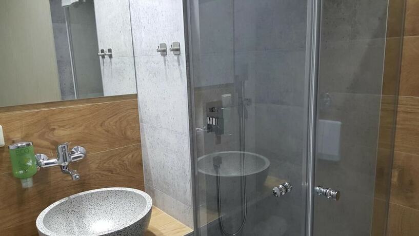 Imagen general del Hotel Kreuzbergbaude. Foto 2