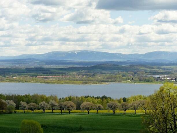 Imagen general del Hotel Kreuzbergbaude. Foto 9