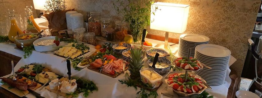 Imagen general del Hotel Kreuzbergbaude. Foto 15