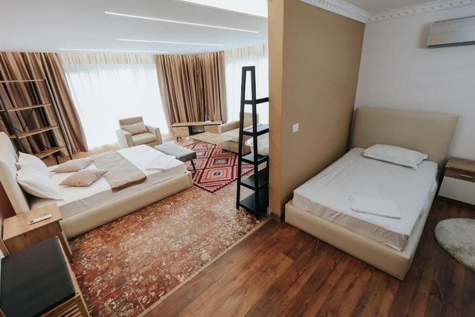 Imagen de la habitación del Hotel Kristal, KORCE. Foto 2
