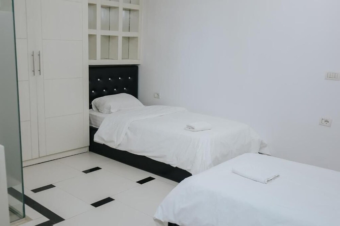 Imagen de la habitación del Hotel Kristal, KORCE. Foto 10